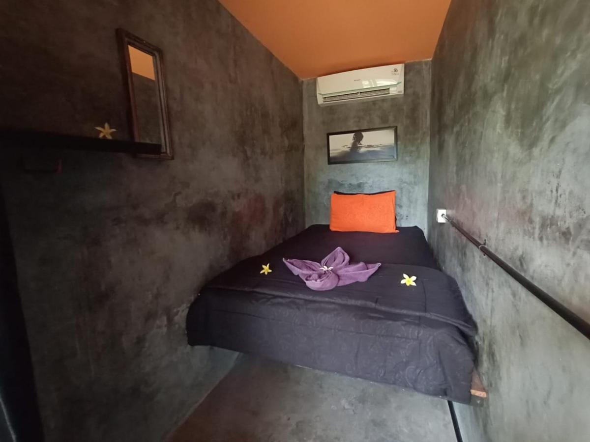 Keramas Surf Hostel Ngoại thất bức ảnh